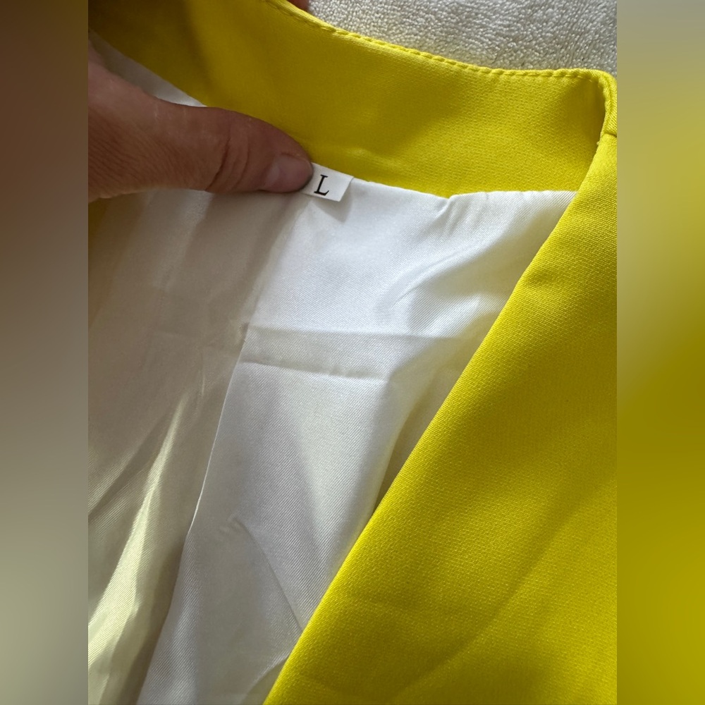 Vibrant Yellow Dress - Picture 4 of 11